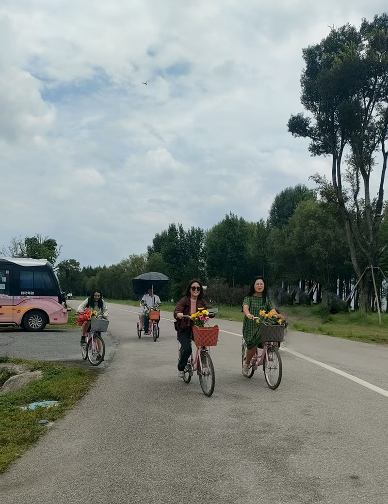 凝心聚力，共贏未來 | 青島恒達(dá)化工新材料2025年-麗江行